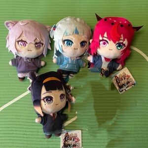 LAST set: Hololive X Round 1 Collab Exclusive 5.9” Plush Set (of 4) NWT Limited